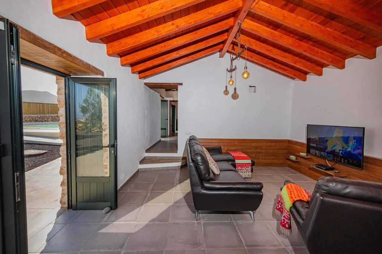 Villa Casa Rural La Jicara Tiscamanita Spain